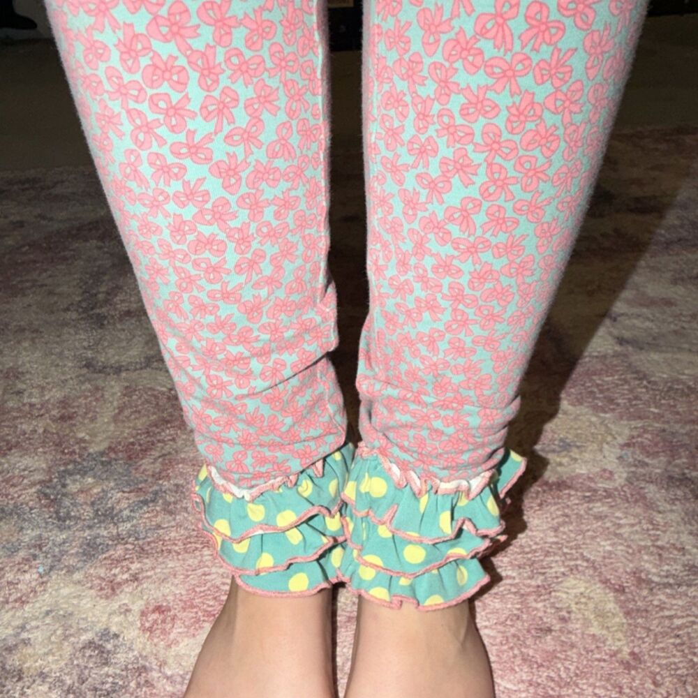 Matilda Jane Girls Ankle Leggings Size 10 Pink Bow Print Ruffle Hem